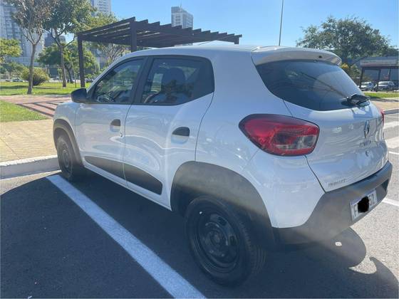 RENAULT KWID 1.0 12V SCE FLEX ZEN MANUAL RENAULT KWID 1.0 12V SCE FLEX ZEN MANUAL